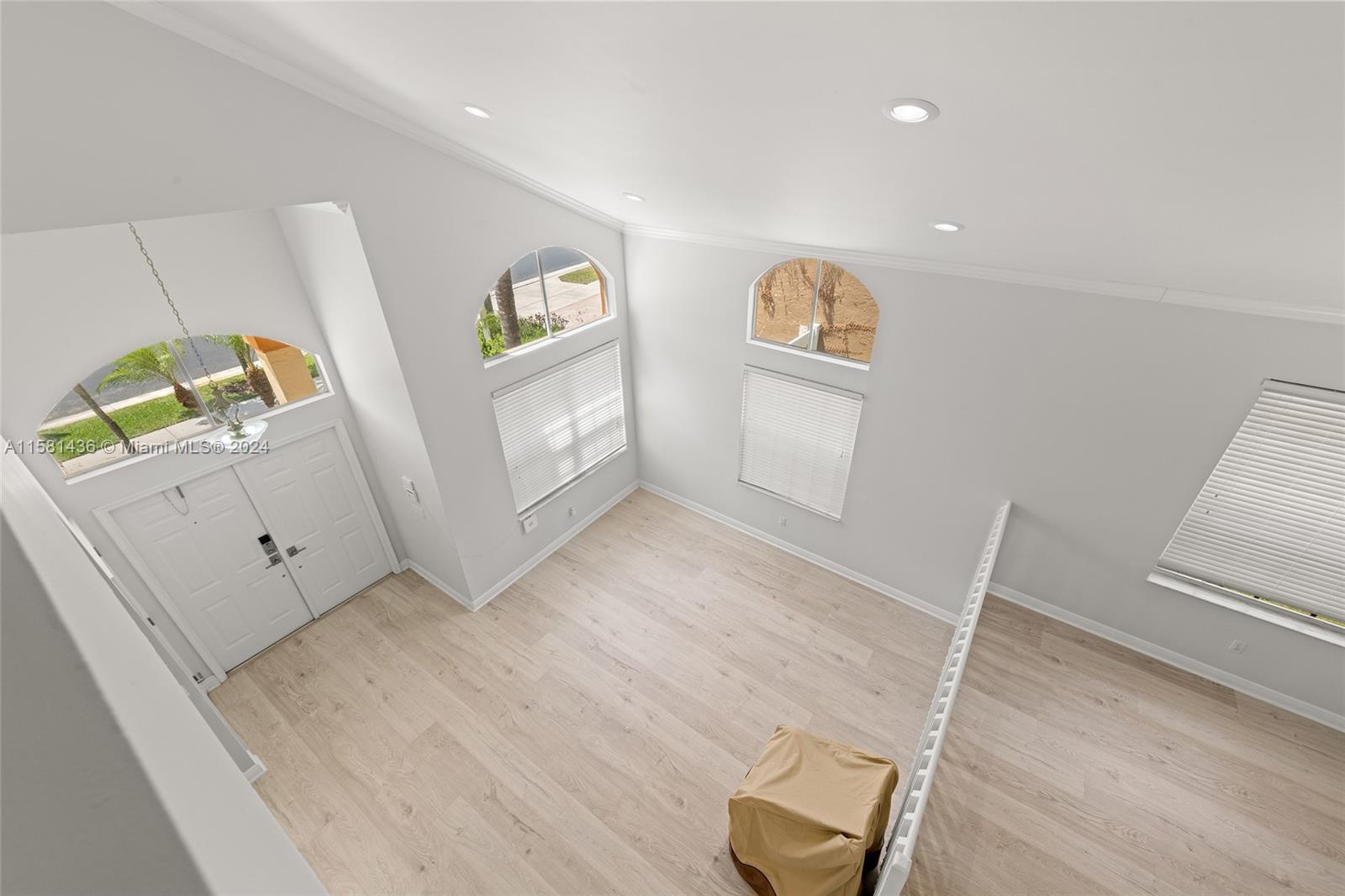 Listing Photo 18