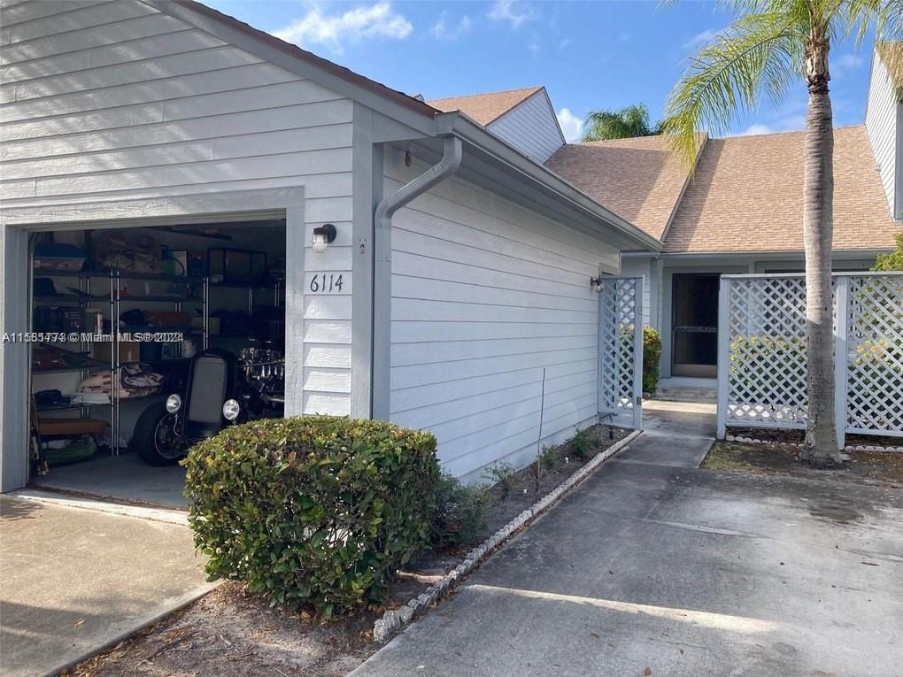 6114 SE Georgetown Pl, Hobe Sound, Florida image 1