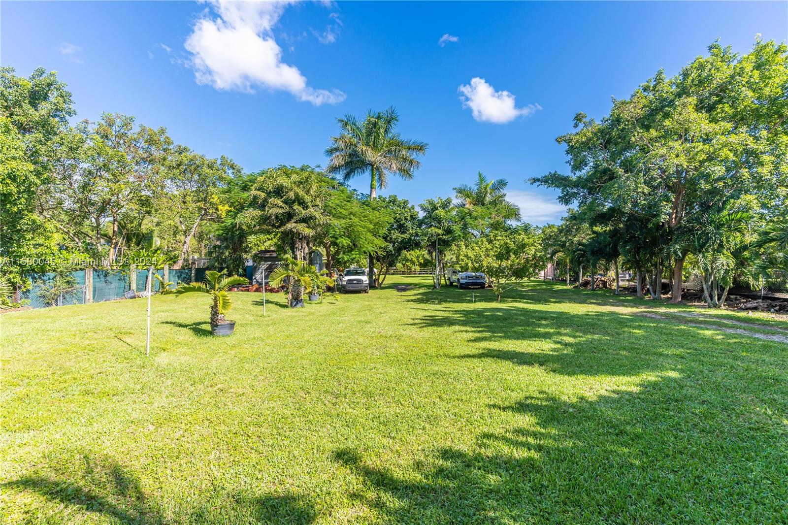 Listing Photo 14