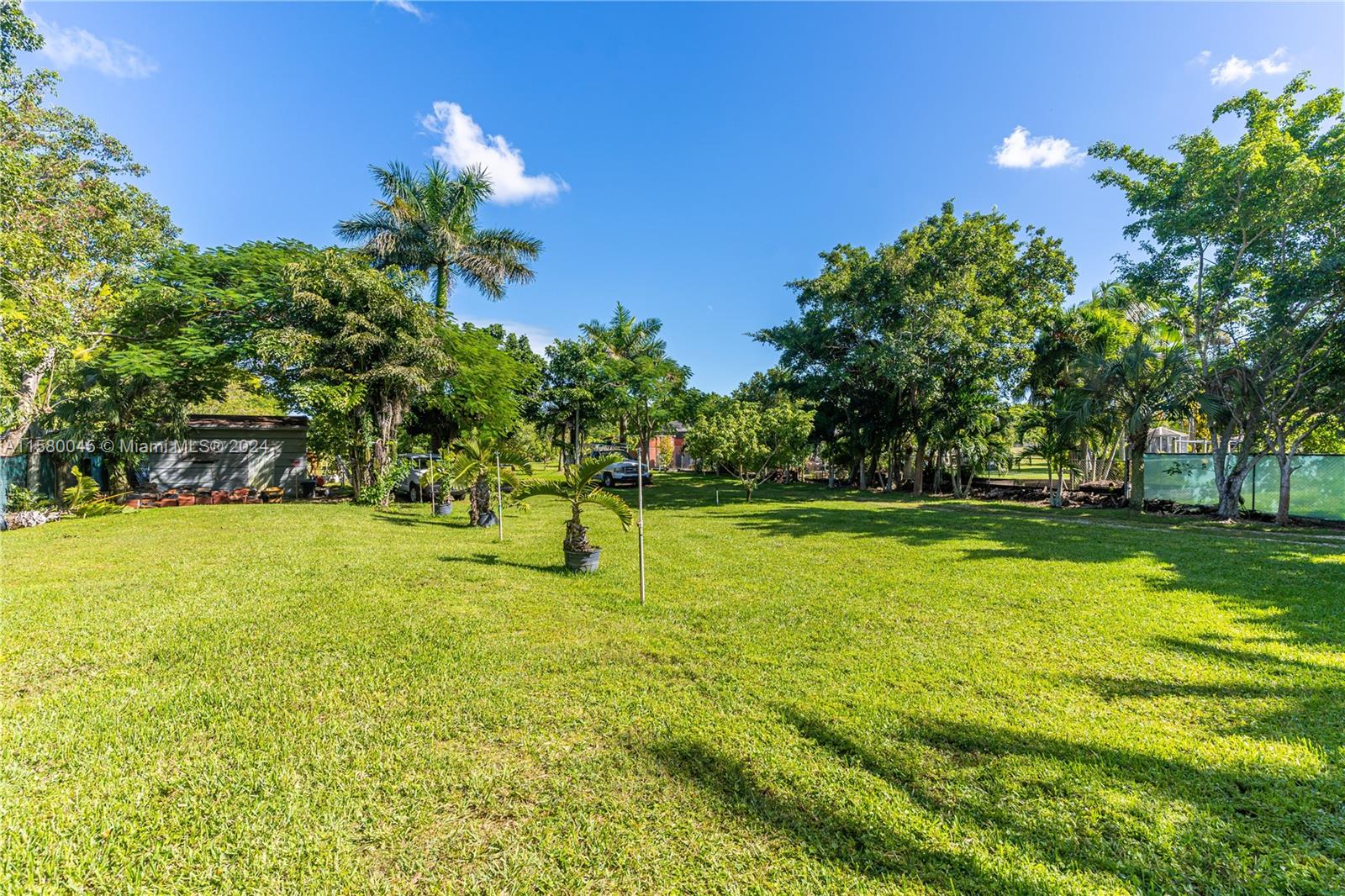 Listing Photo 15