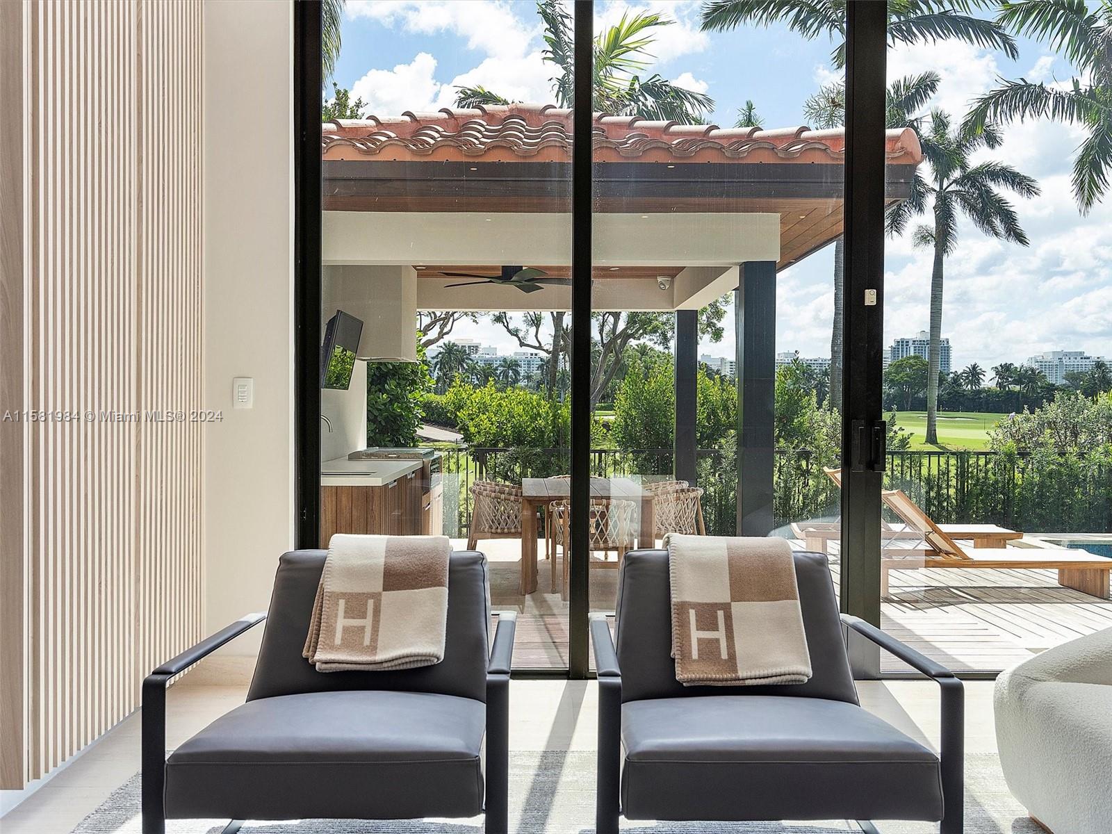 5831 Alton Rd, Miami Beach, Florida image 7