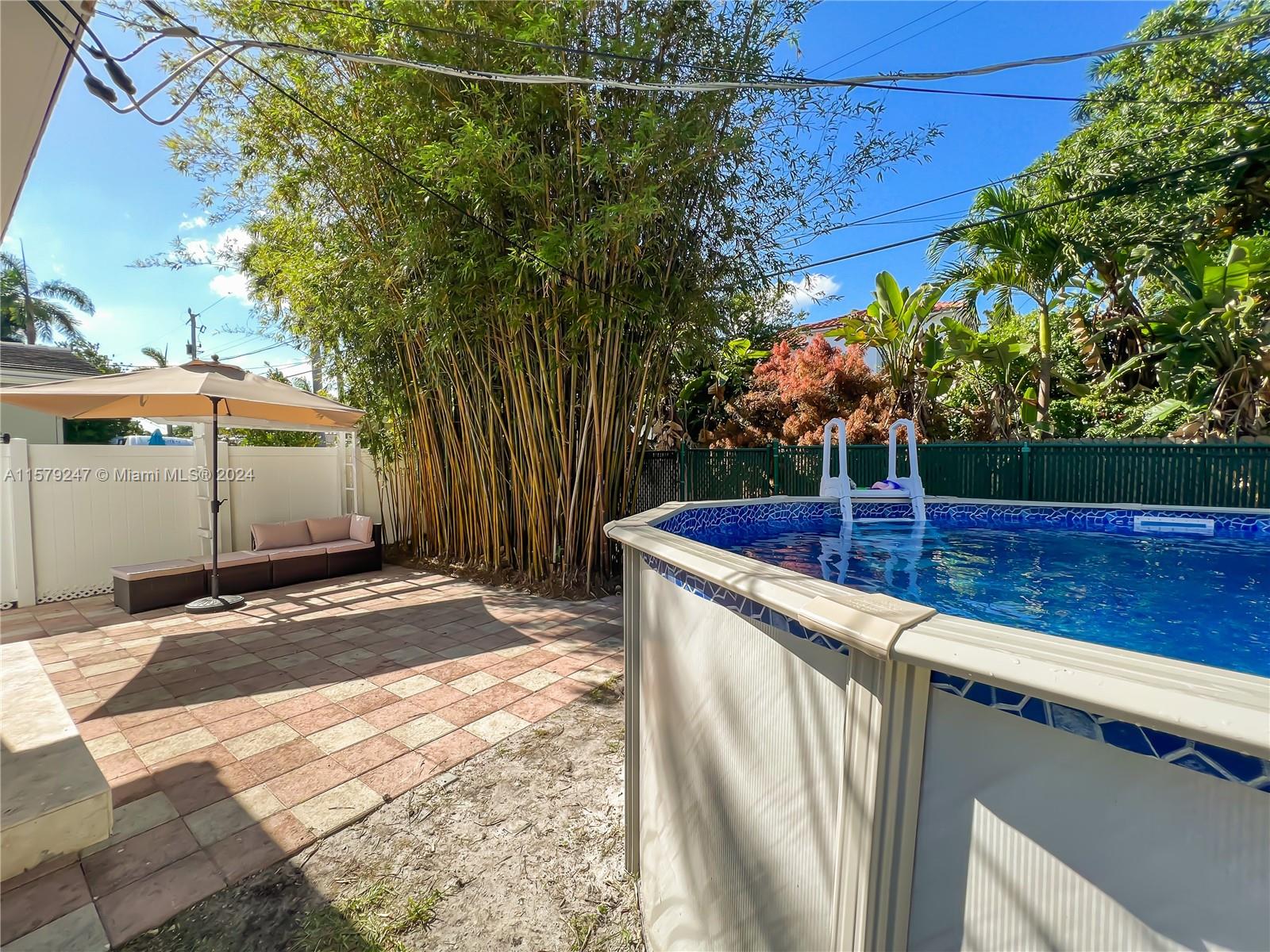 Listing Photo 12