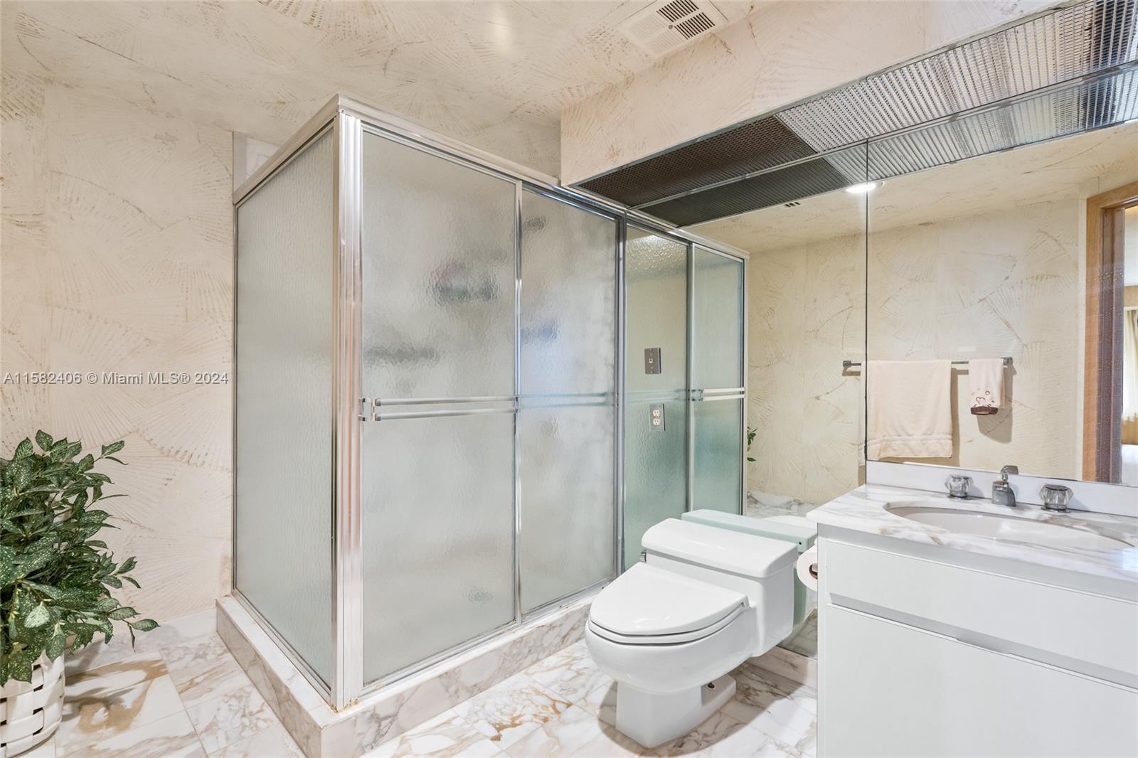 10155 Collins Ave #1406, Bal Harbour FL 33154