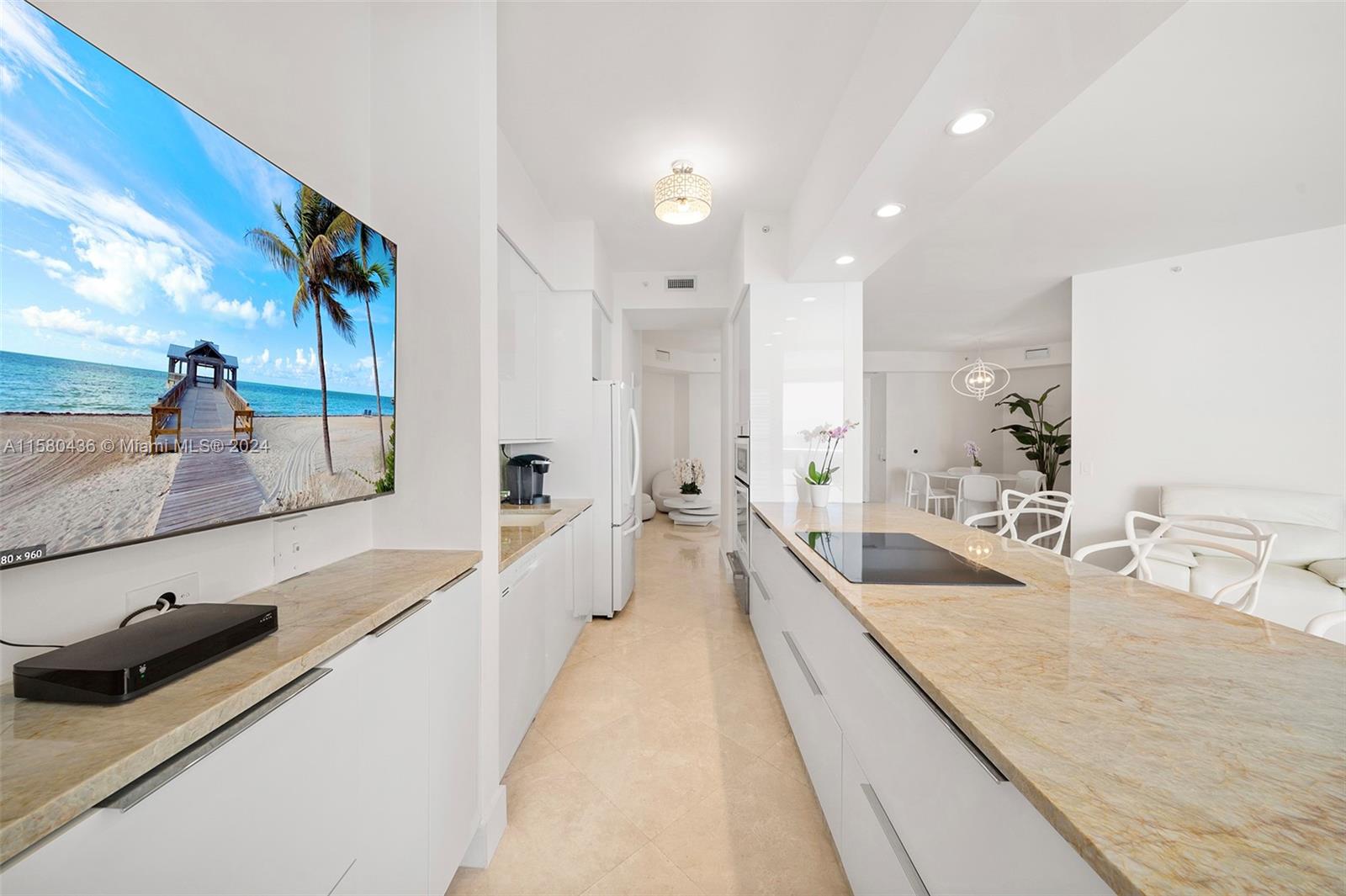 4779 Collins Ave #4002, Miami Beach FL 33140