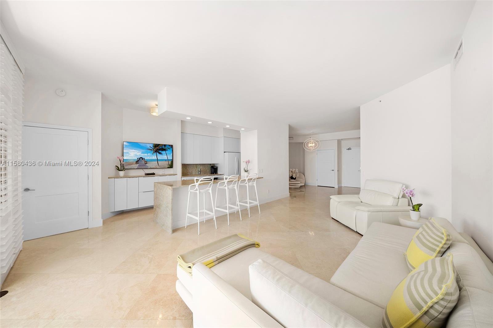 4779 Collins Ave #4002, Miami Beach FL 33140