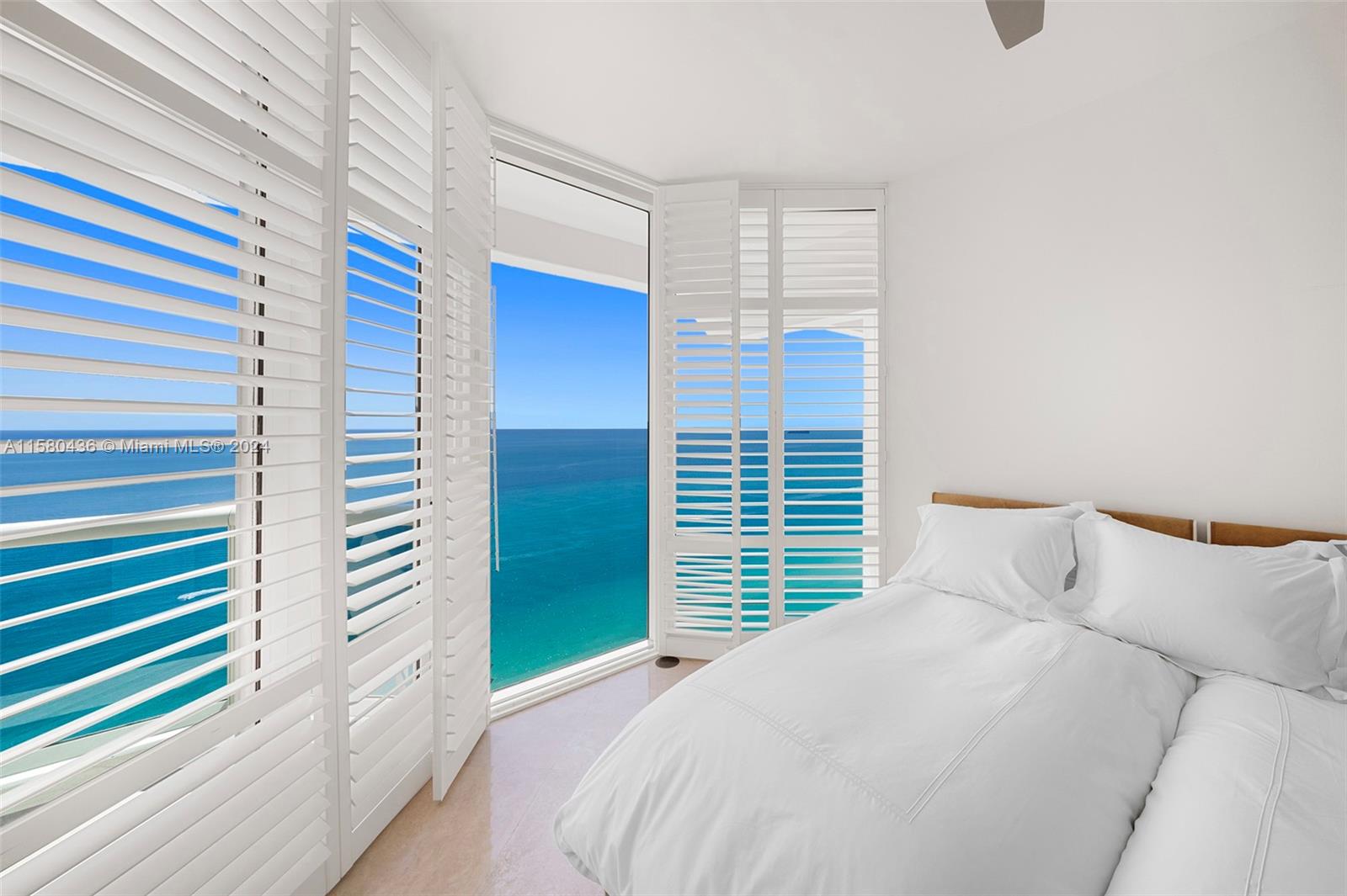 4779 Collins Ave #4002, Miami Beach FL 33140