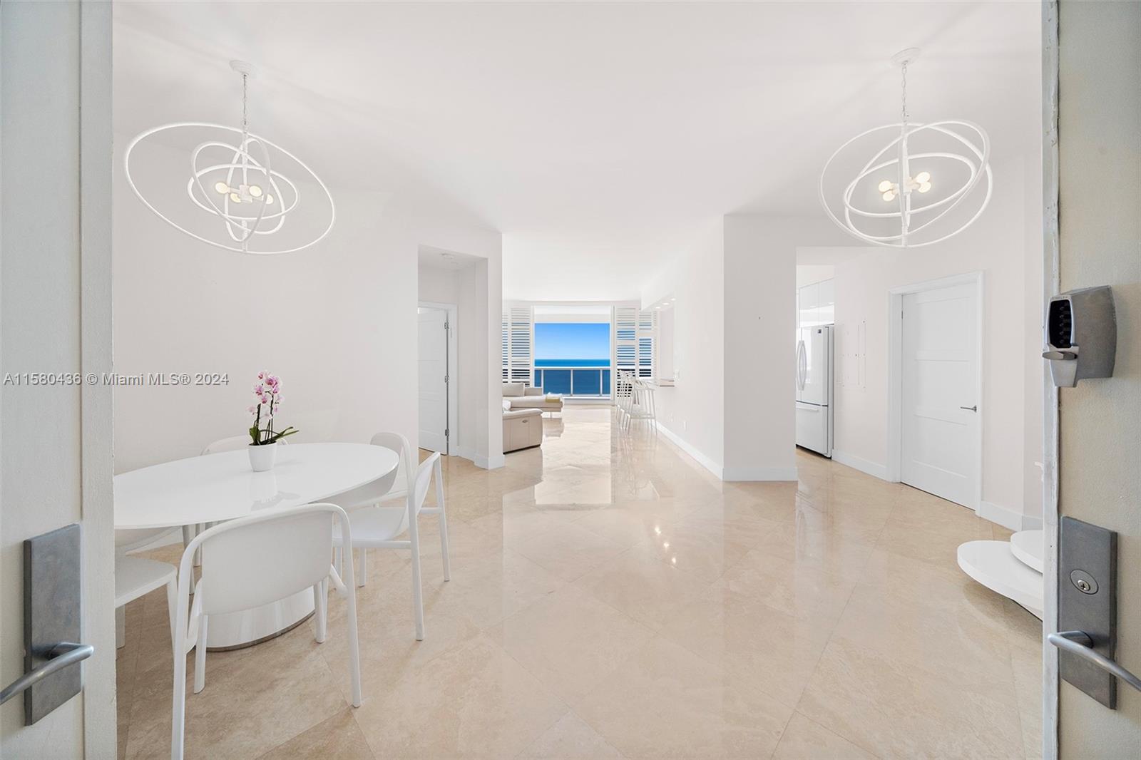 4779 Collins Ave #4002, Miami Beach FL 33140