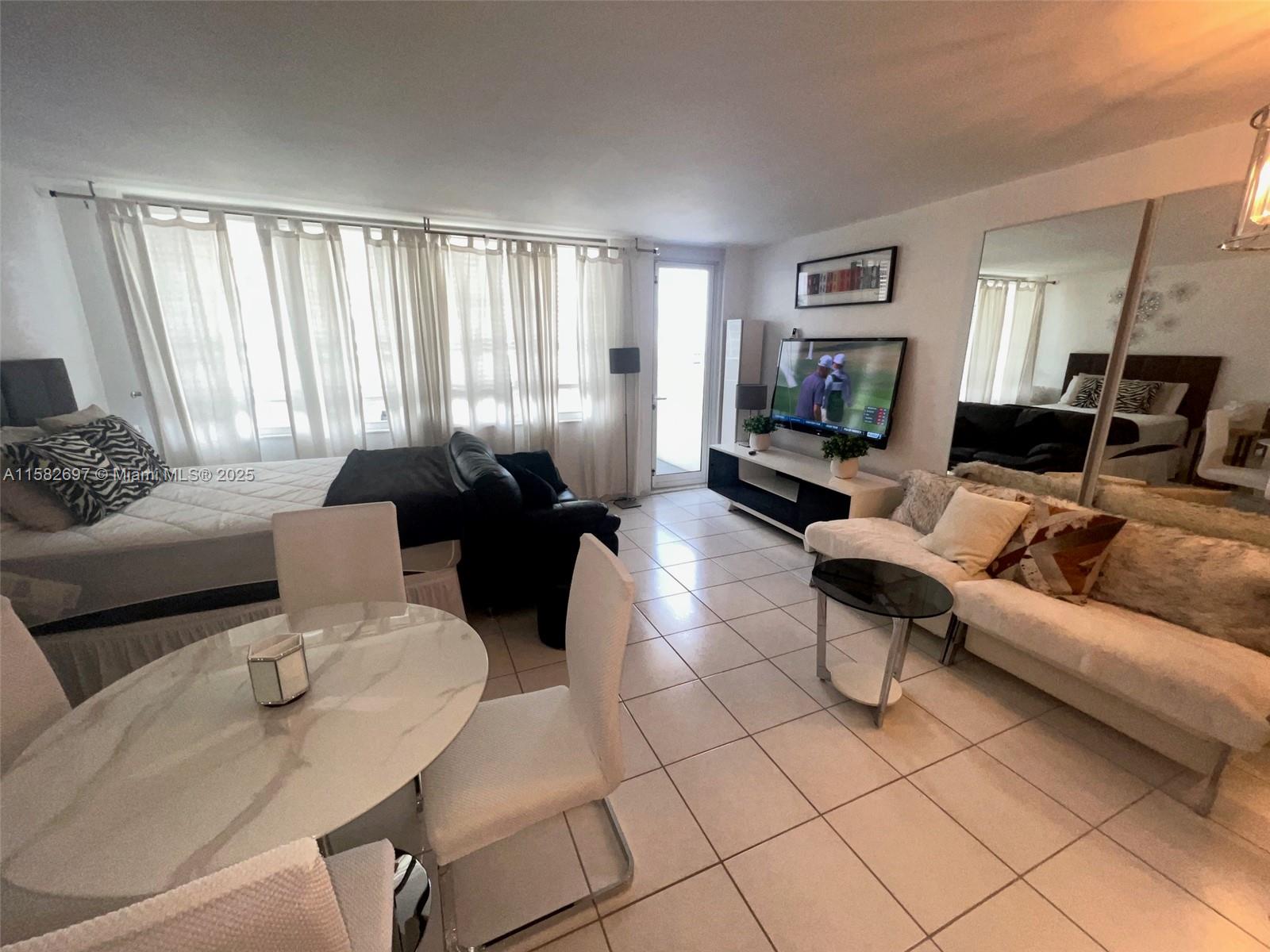 Listing Photo 8