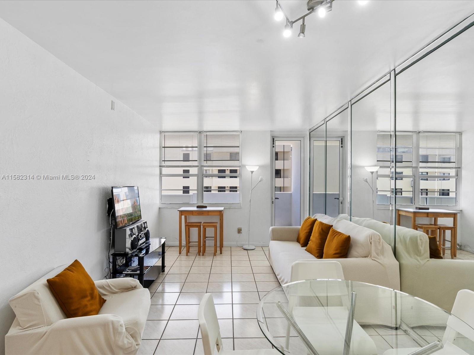 100 Lincoln Rd #830, Miami Beach, Florida image 3