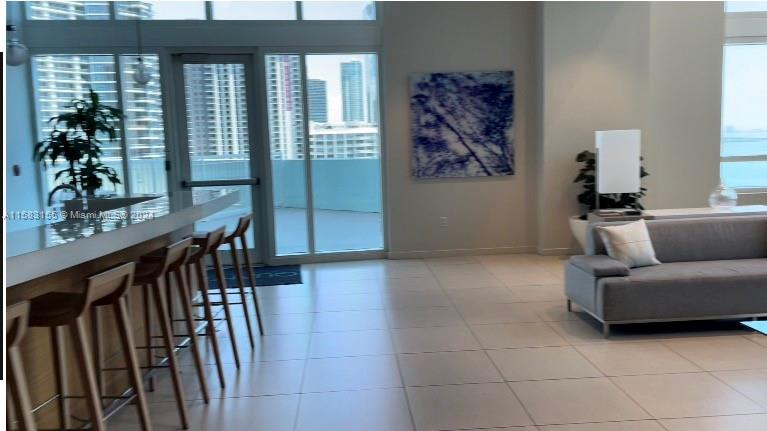 1900 N Bayshore Dr #3311, Miami, Florida image 21