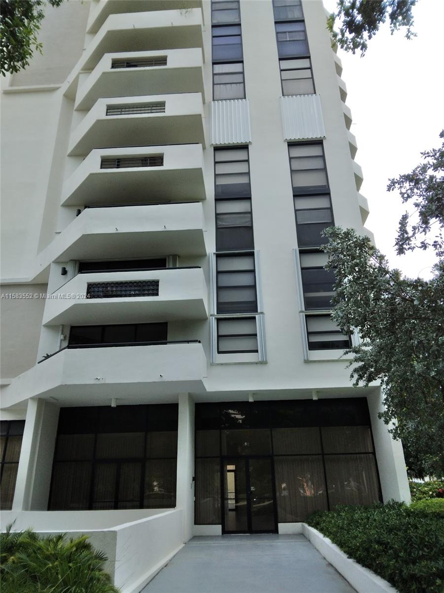 911 Ponce De Leon Blvd #904, Coral Gables, Florida image 1