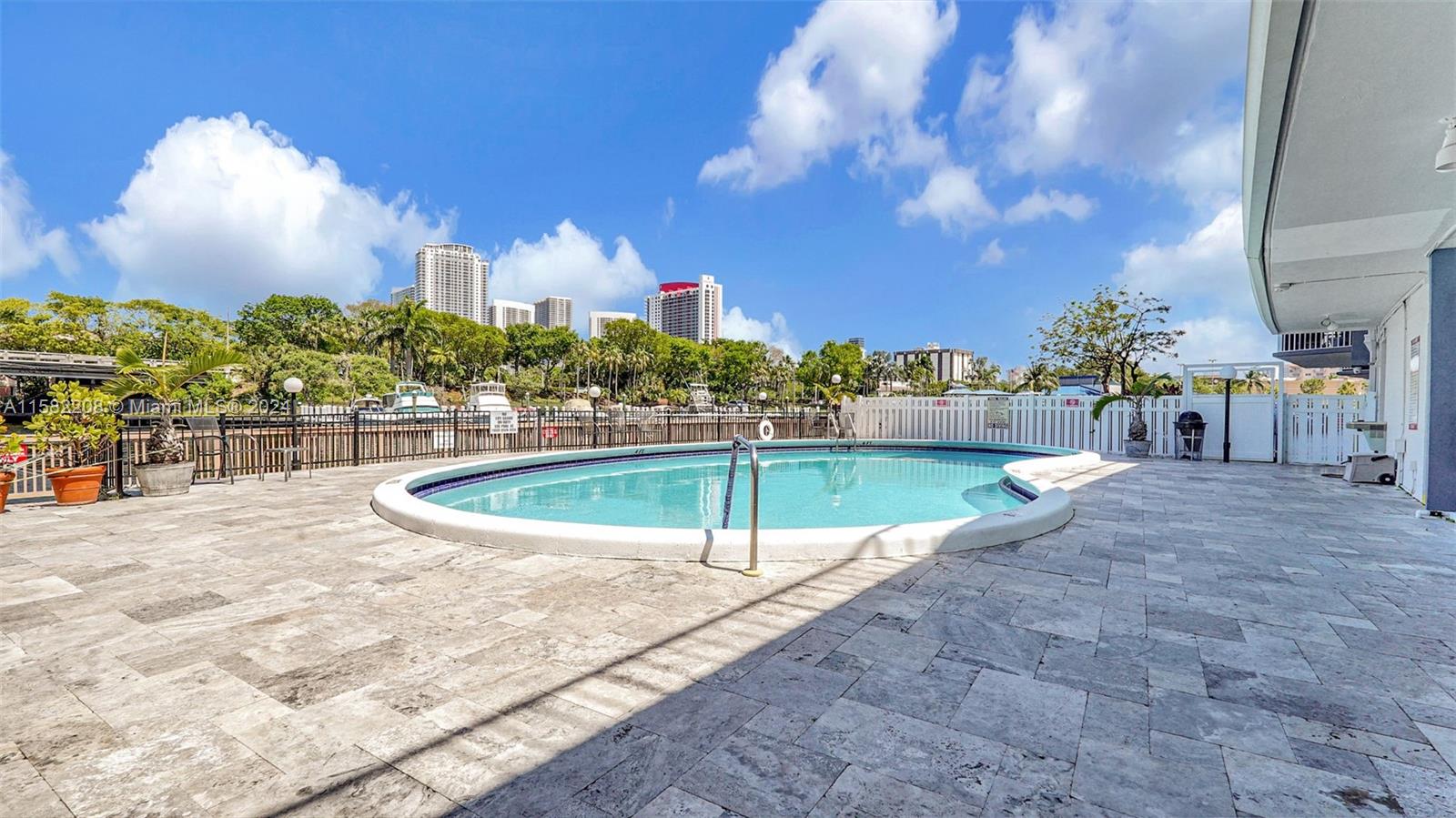 300 Diplomat Pkwy #817, Hallandale Beach, Florida image 34