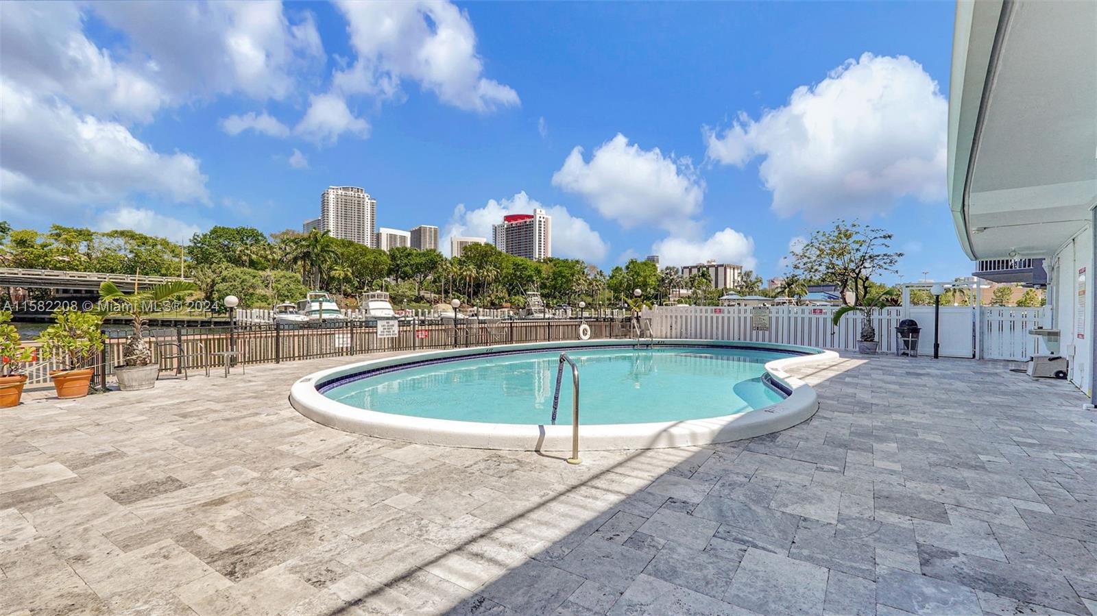 300 Diplomat Pkwy #817, Hallandale Beach, Florida image 35