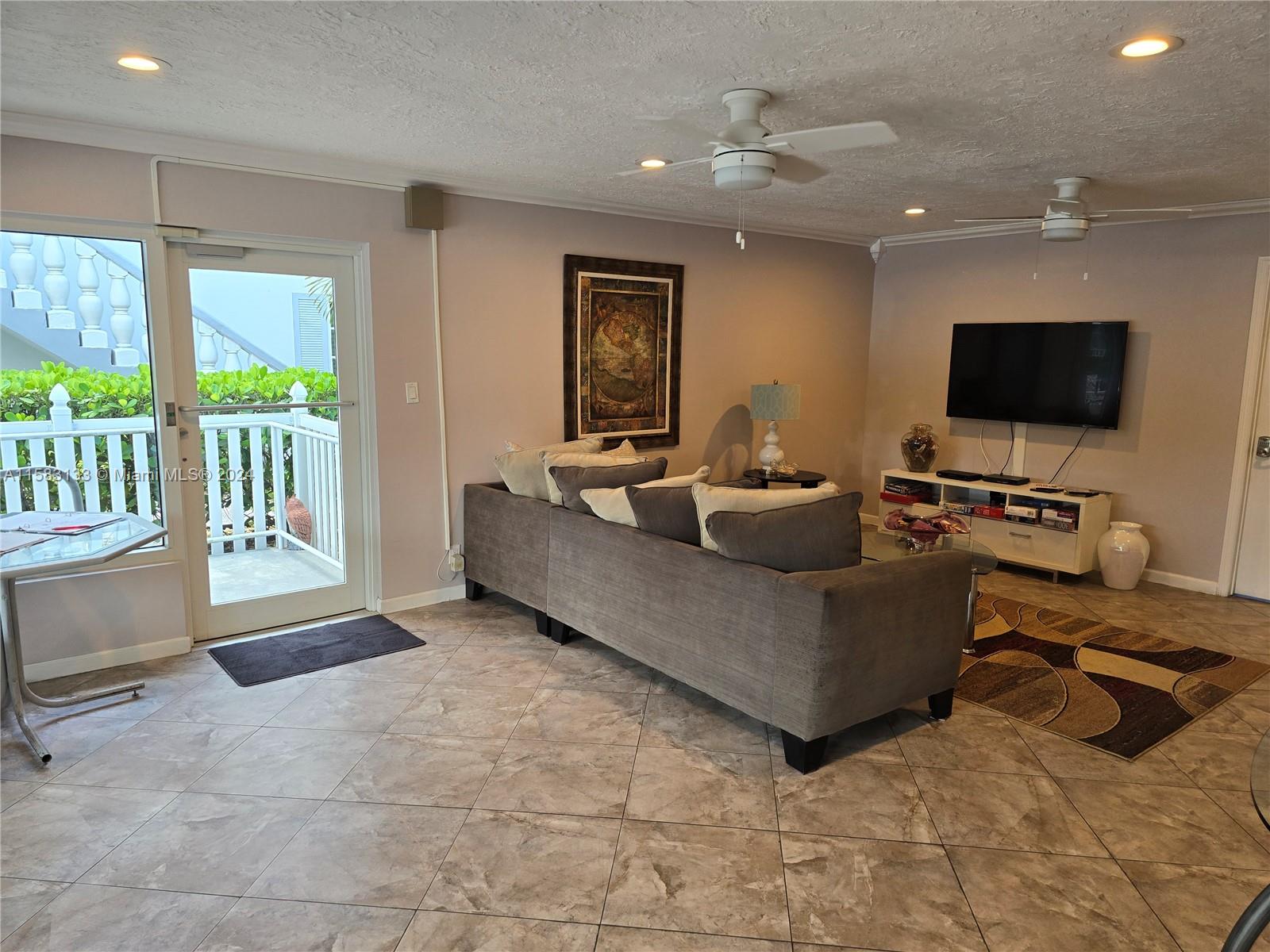 649 W Oakland Park Blvd #119A, Wilton Manors, Florida image 19