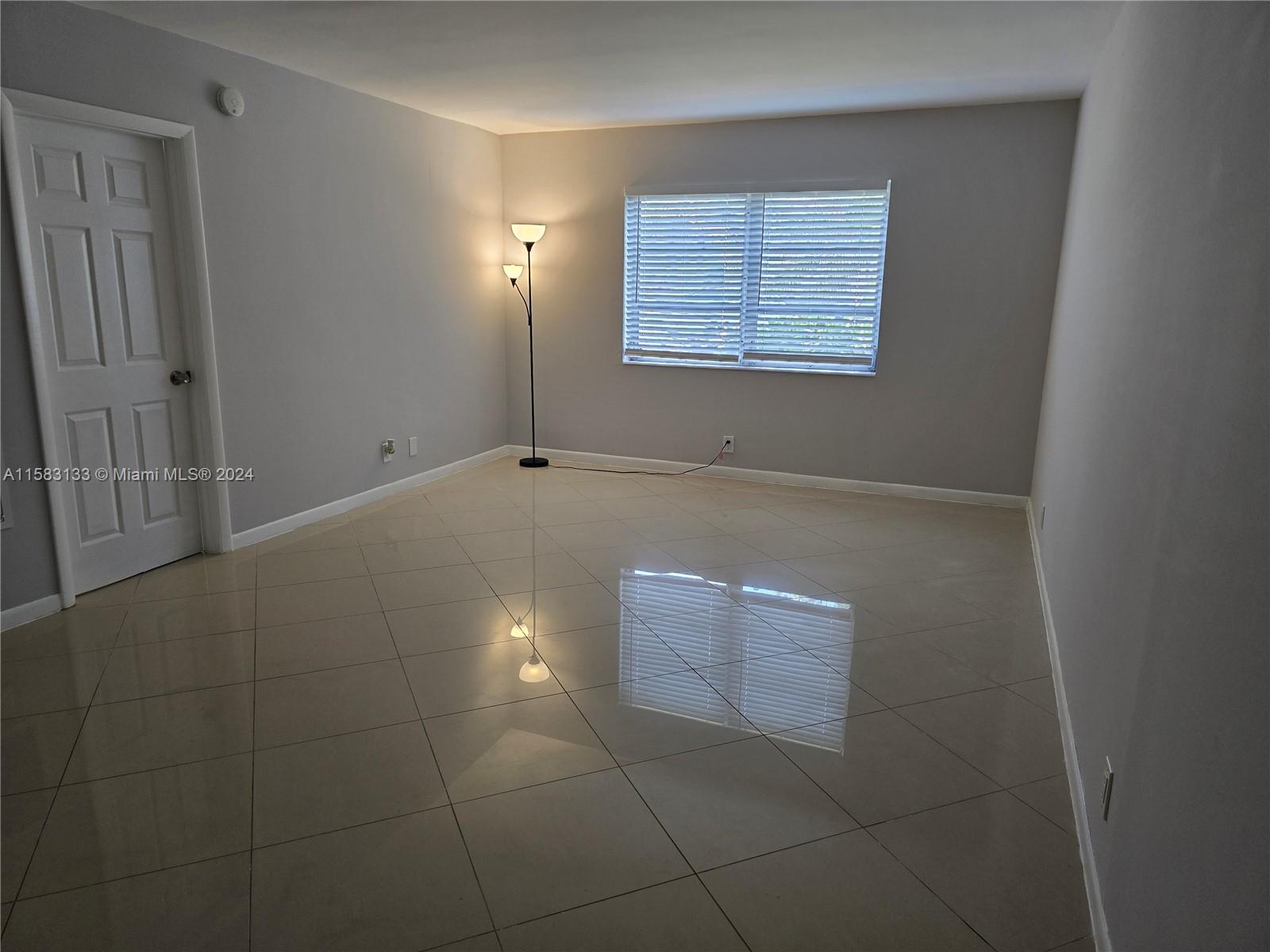 649 W Oakland Park Blvd #119A, Wilton Manors, Florida image 6