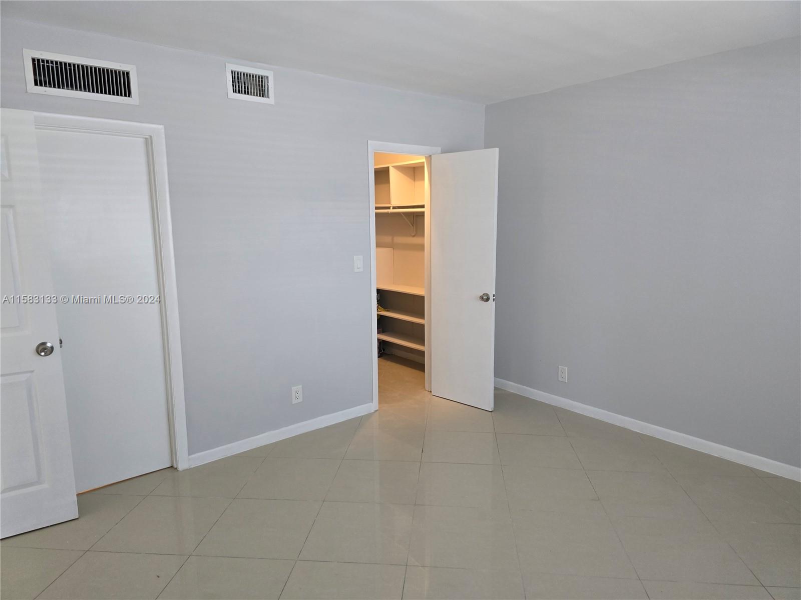 649 W Oakland Park Blvd #119A, Wilton Manors, Florida image 7