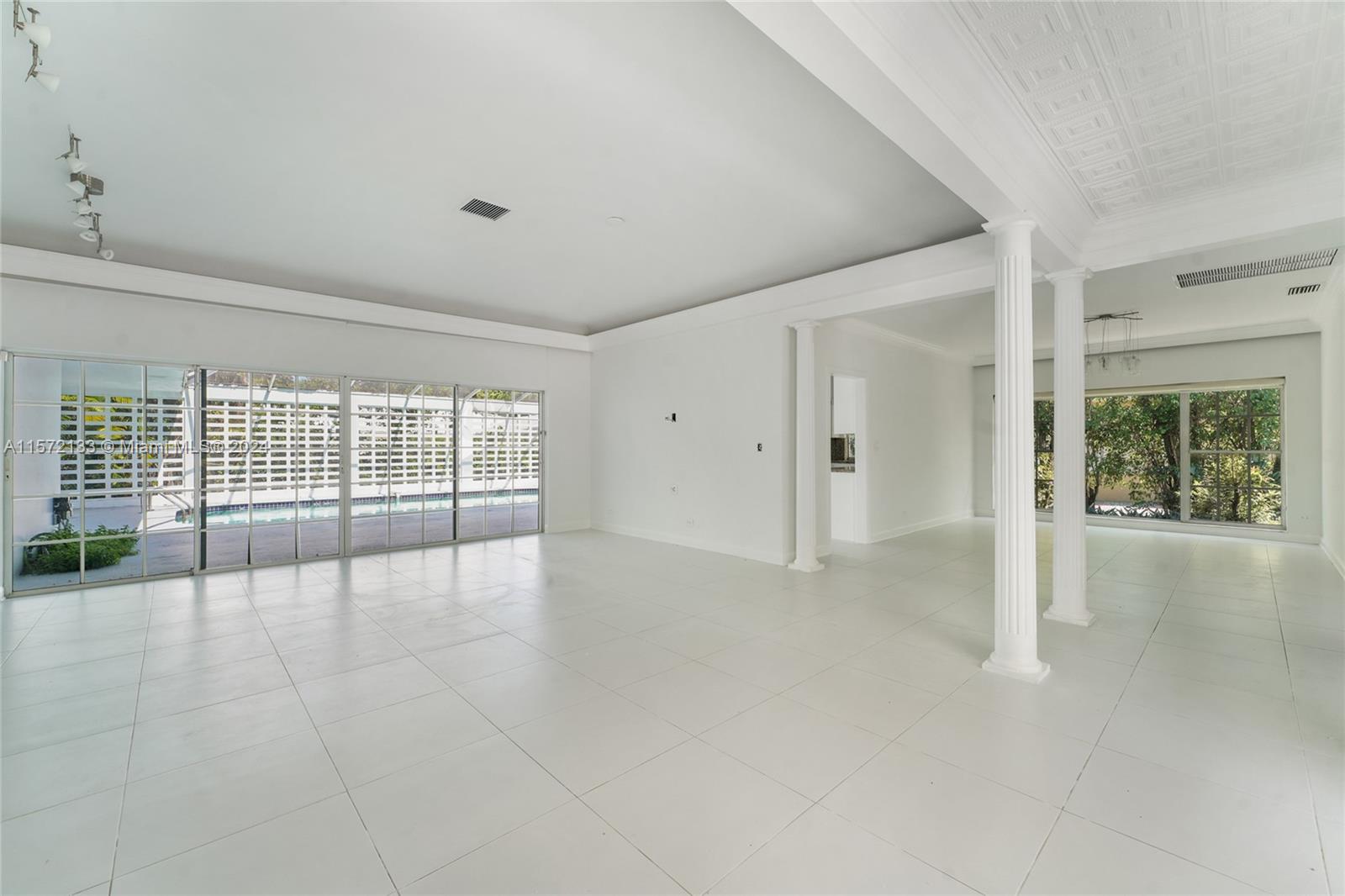 135 Bal Bay Dr, Bal Harbour, Florida image 6