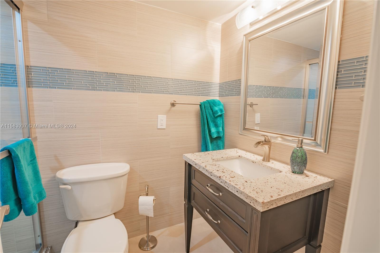 200 Diplomat Pkwy #519, Hallandale Beach, Florida image 29