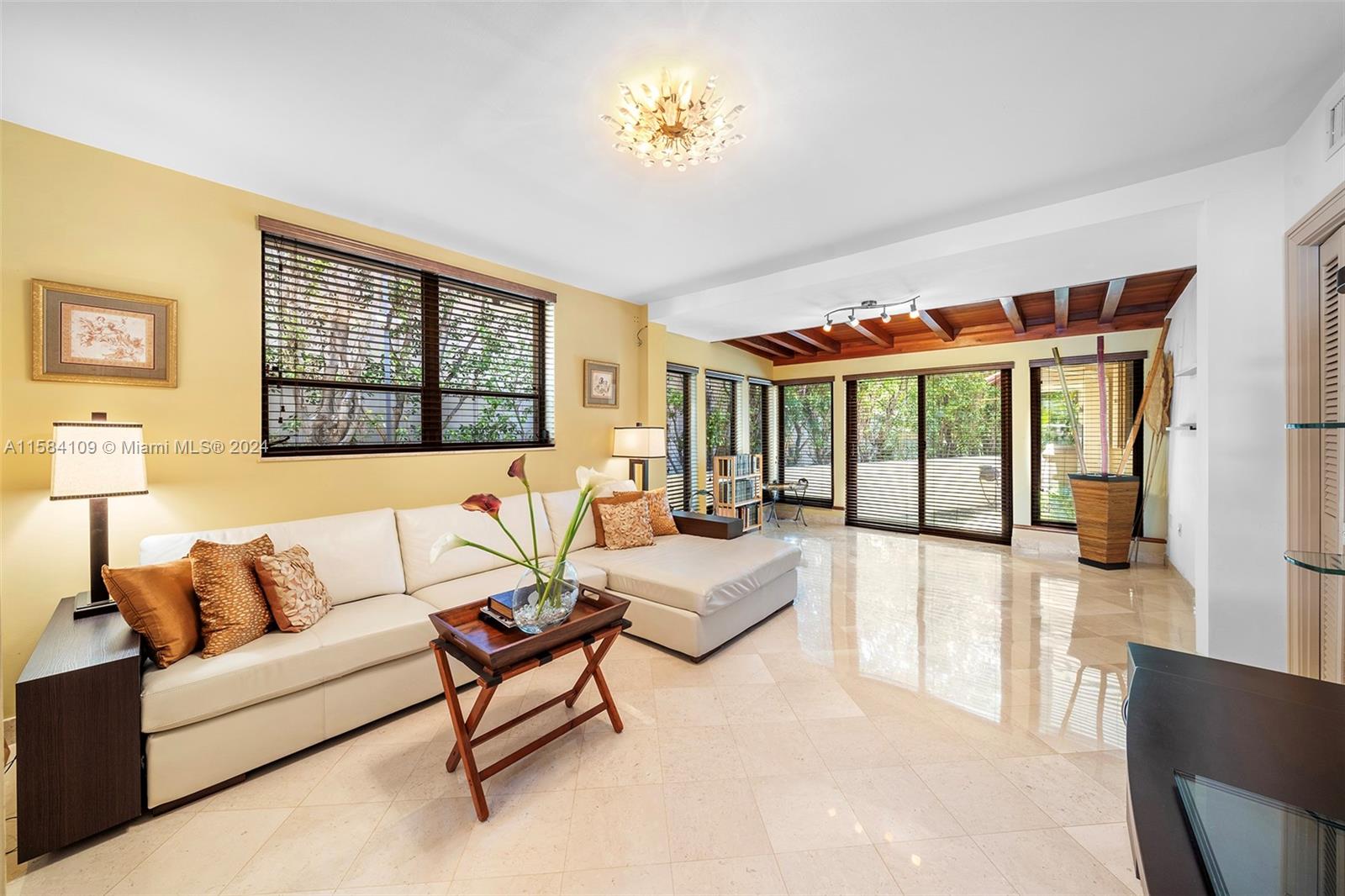 409 E San Marino Dr, Miami Beach, Florida image 11