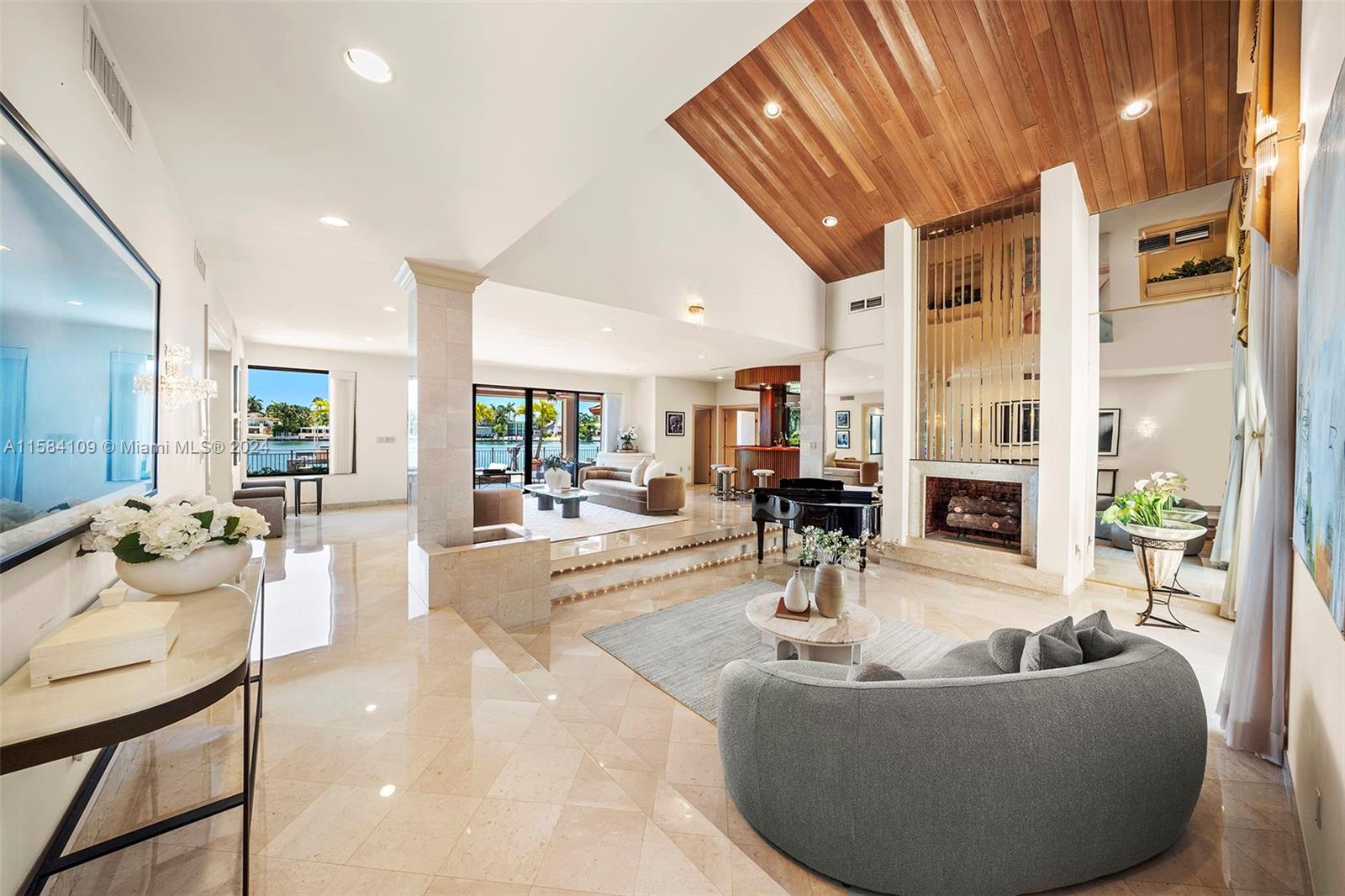 409 E San Marino Dr, Miami Beach, Florida image 3