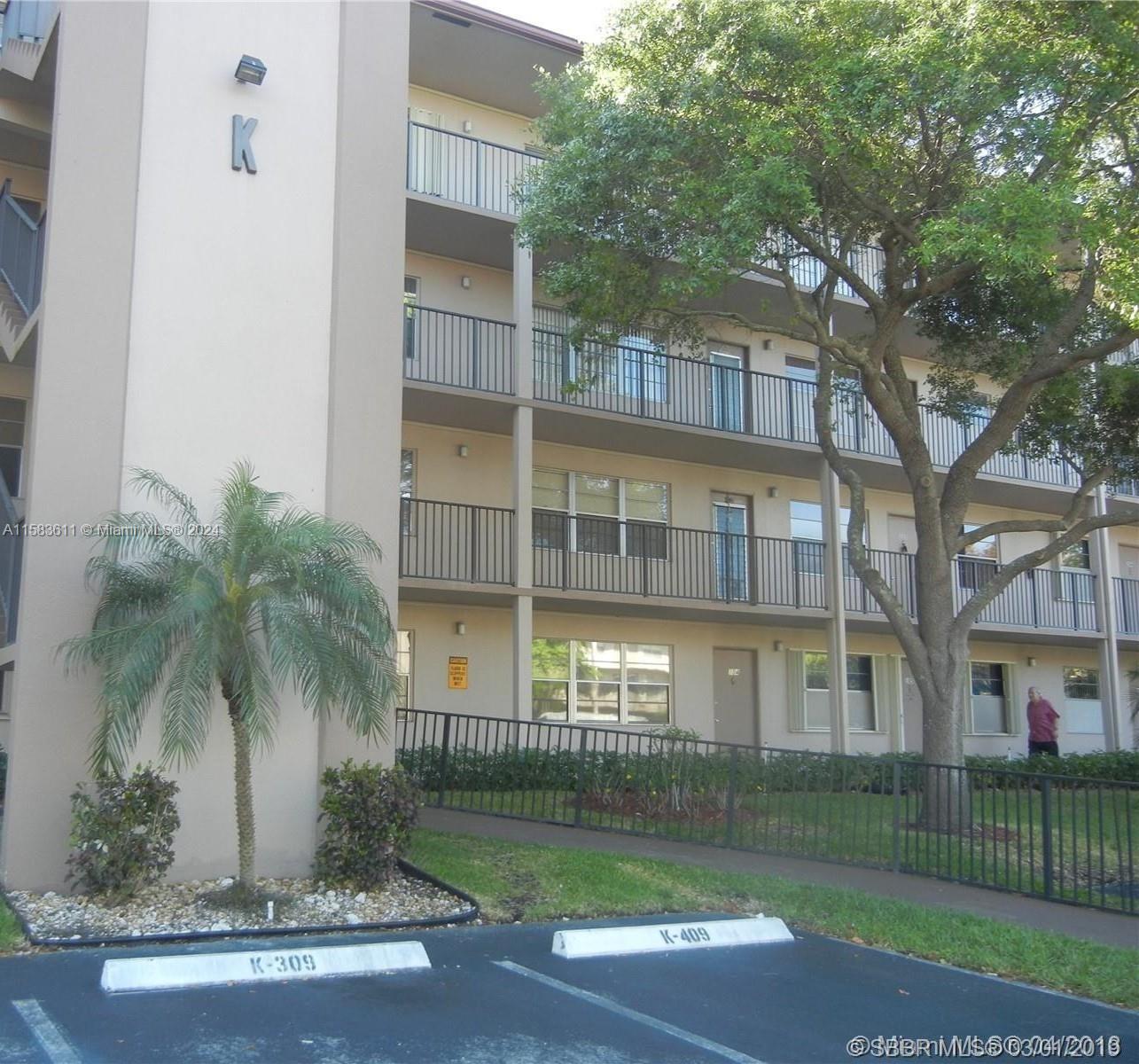 801 SW 133rd Ter #205K, Pembroke Pines, Florida image 11