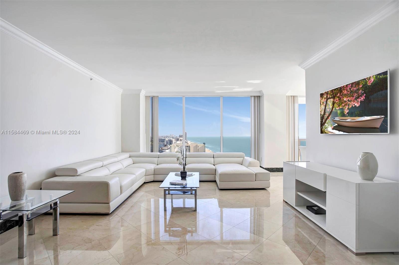 4779 Collins Ave #3301, Miami Beach FL 33140