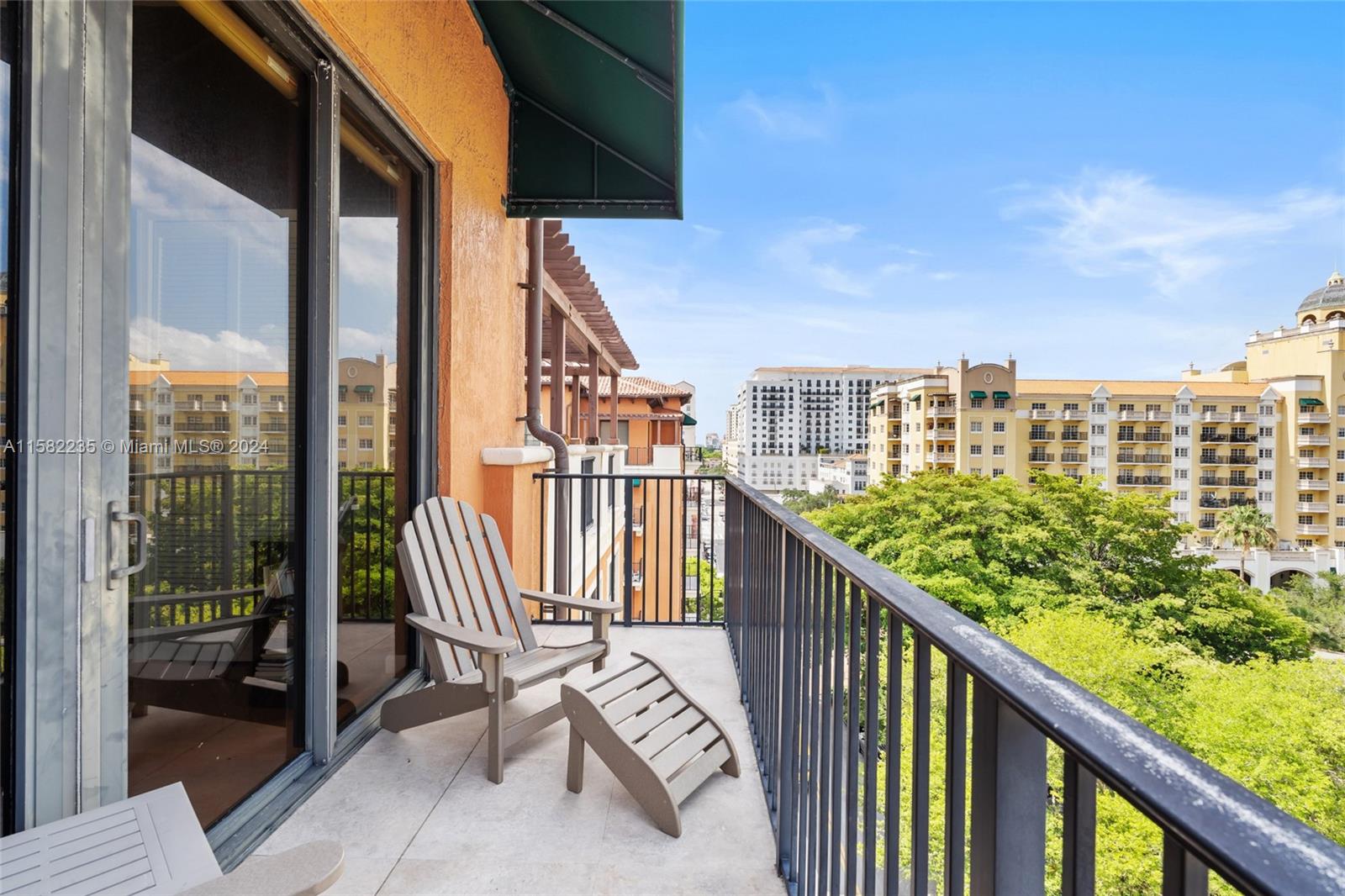 100 Andalusia Ave #PH-12, Coral Gables FL 33134