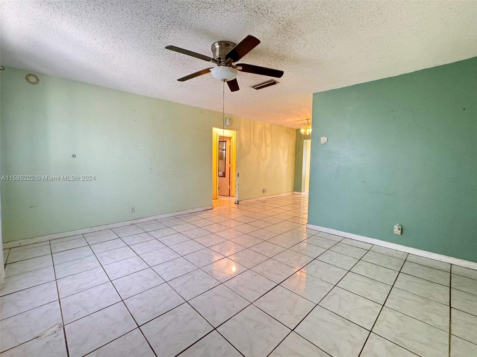 6990 NW 17th St, Margate, Florida image 3