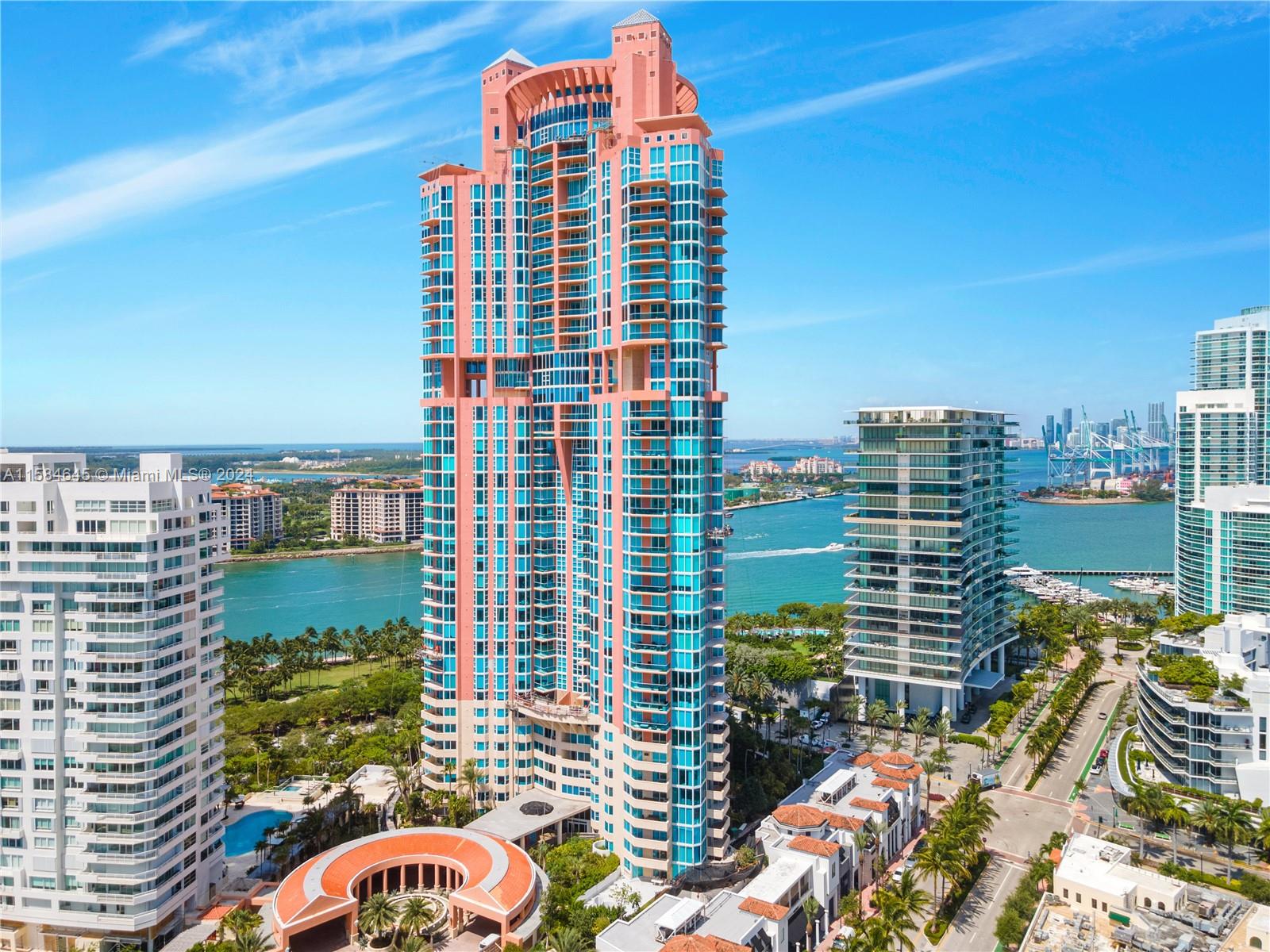 300 S Pointe Dr #2405, Miami Beach FL 33139