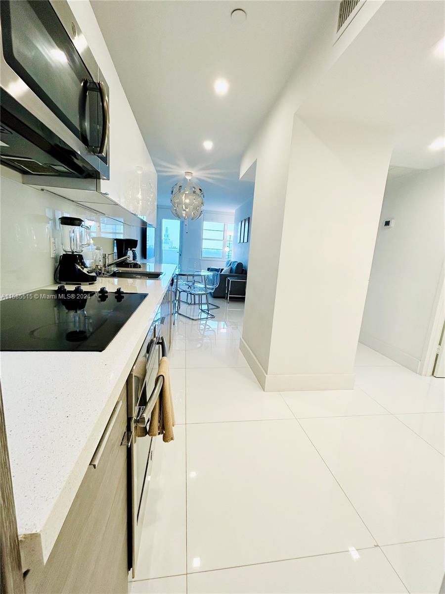 100 Lincoln Rd #1645, Miami Beach, Florida image 2