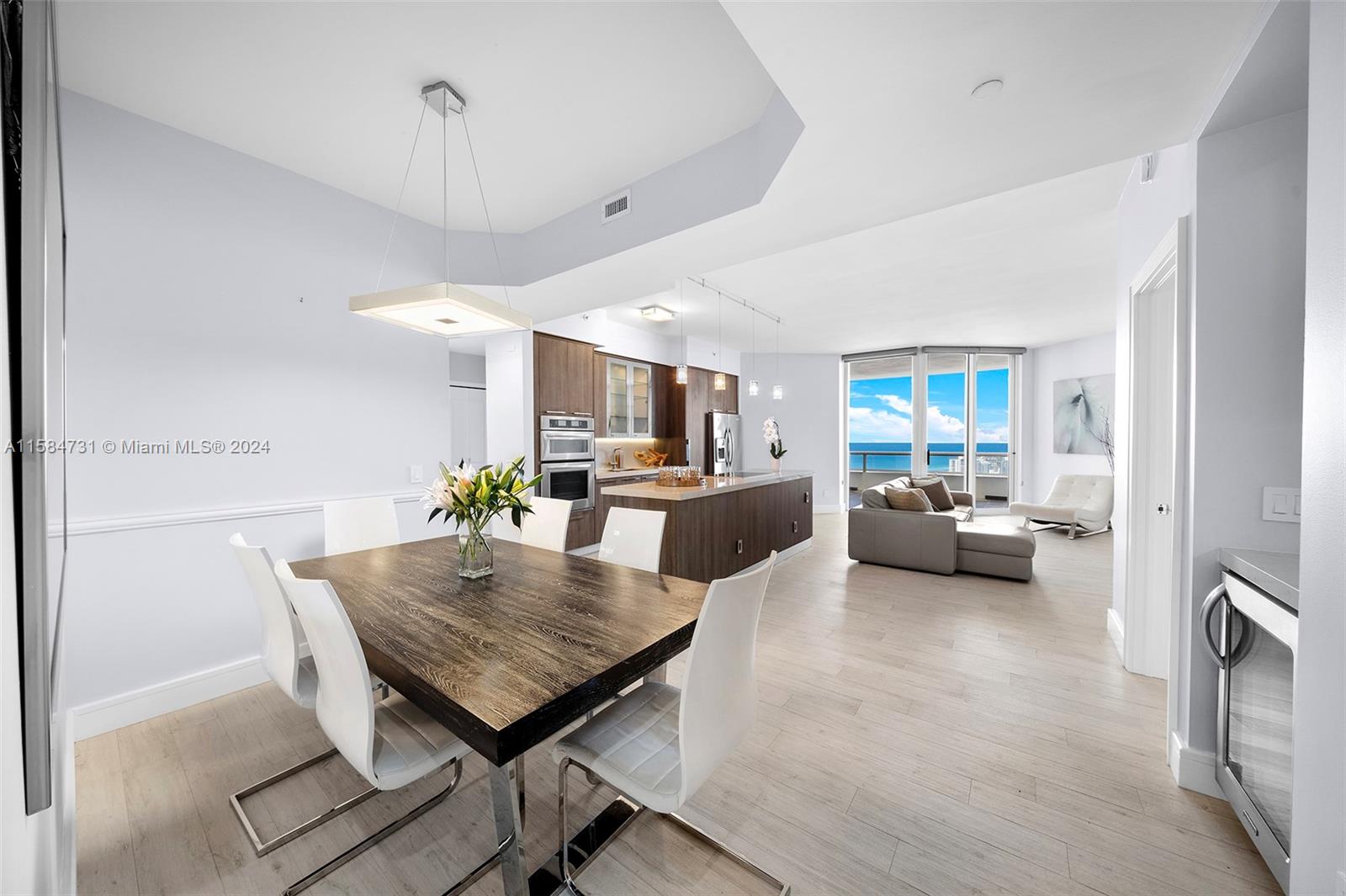 4775 Collins Ave #PH  4104, Miami Beach FL 33140