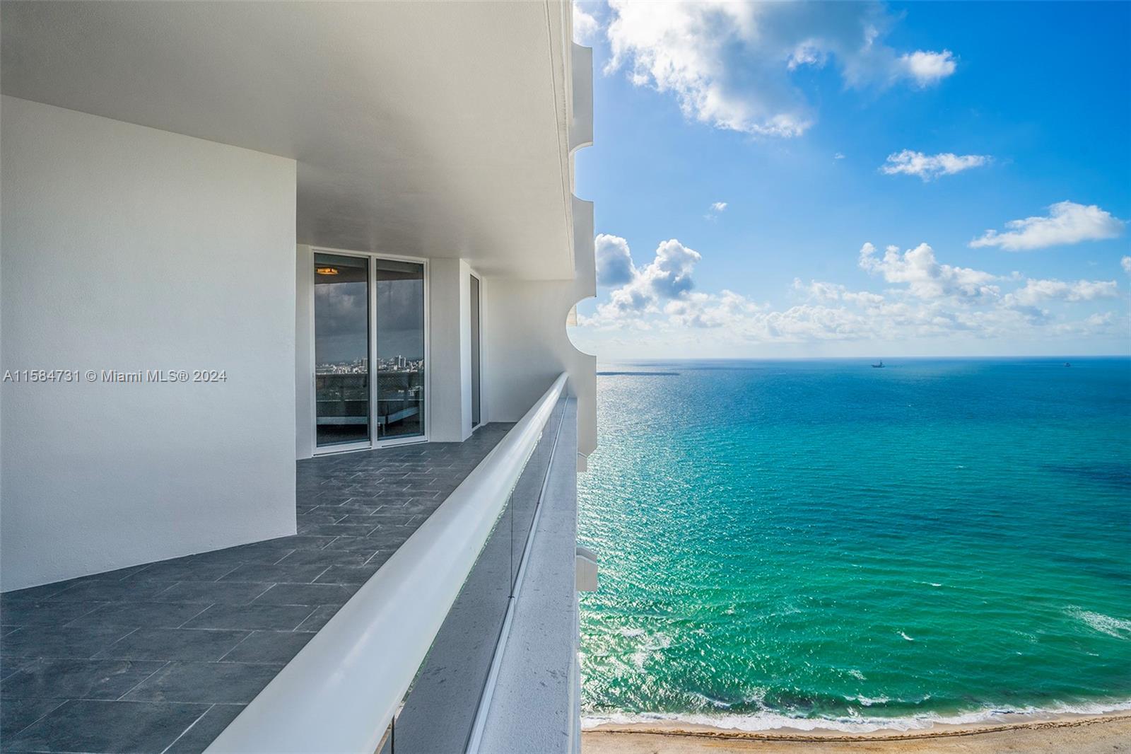 4775 Collins Ave #PH  4104, Miami Beach FL 33140