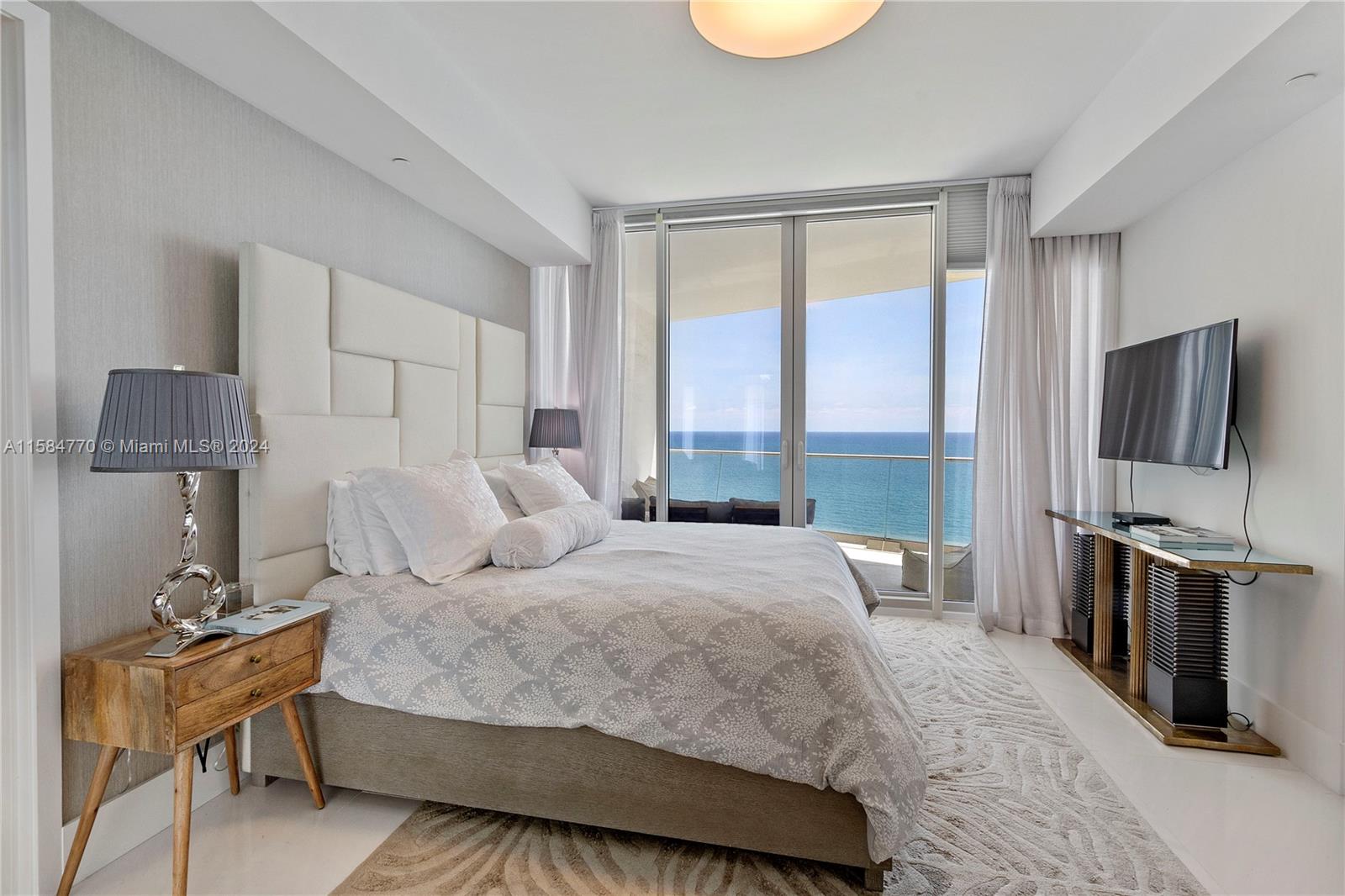 16901 Collins Ave #1901, Sunny Isles Beach FL 33160