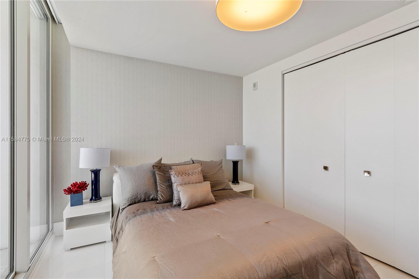 16901 Collins Ave #1901, Sunny Isles Beach FL 33160