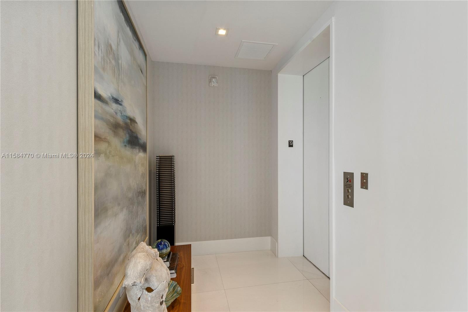 16901 Collins Ave #1901, Sunny Isles Beach FL 33160