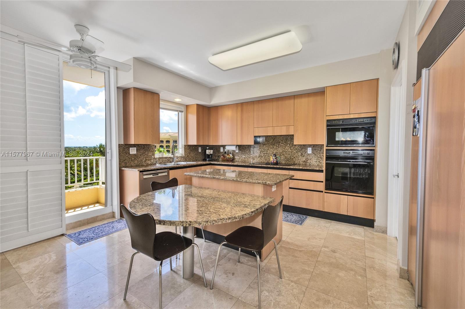 789 Crandon Blvd #605, Key Biscayne, Florida image 13