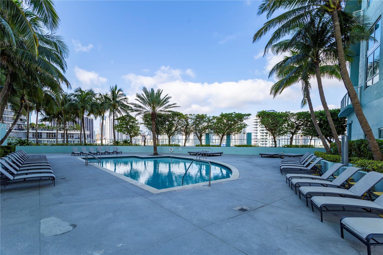 1900 N Bayshore Dr #1810, Miami, Florida image 31