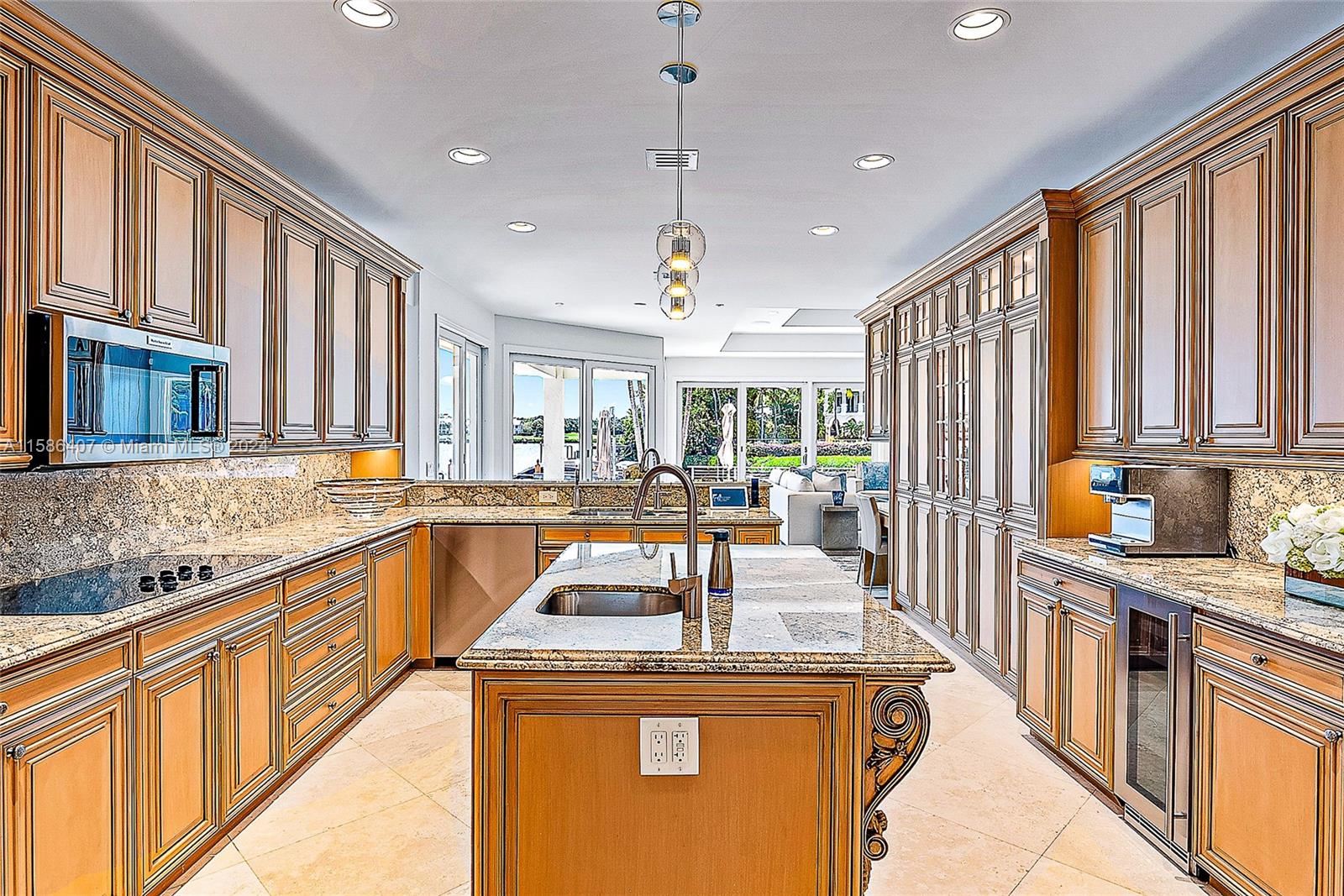 121 Commodore Dr, Jupiter, Florida image 18