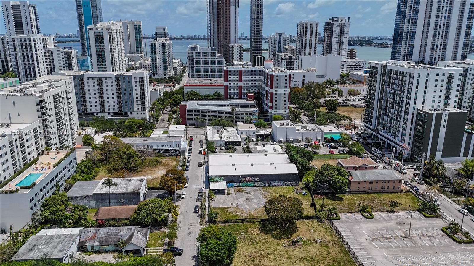 133 NE 24th St, Miami, Florida image 4