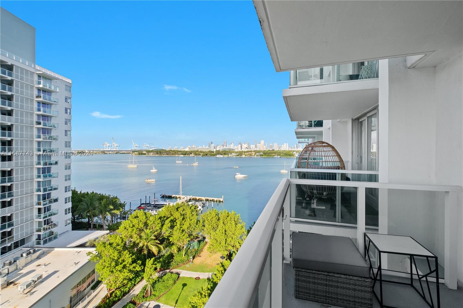 1000 West Ave #829, Miami Beach, Florida image 25