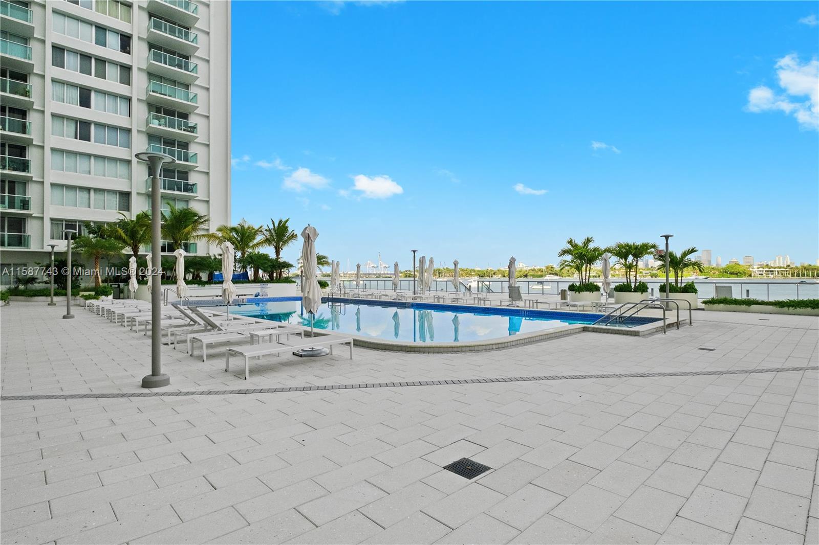 1000 West Ave #829, Miami Beach, Florida image 43