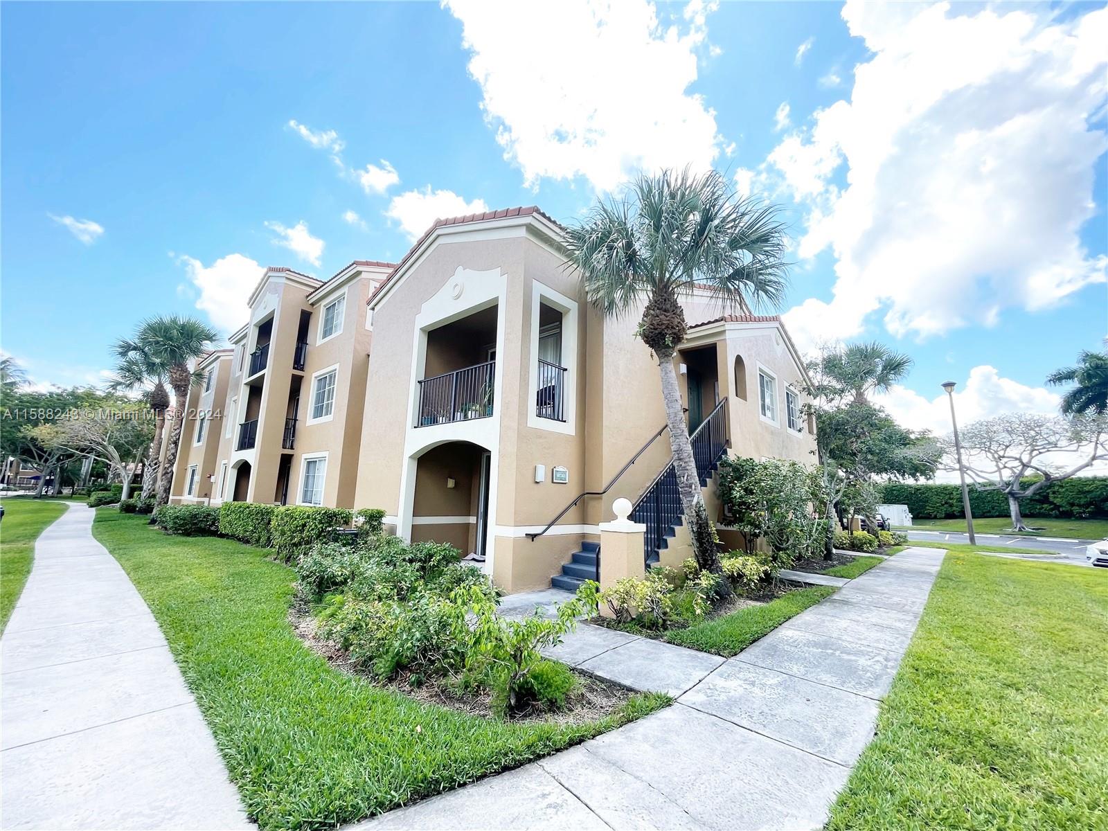 8010 N Nob Hill Rd #102, Tamarac, Florida image 14