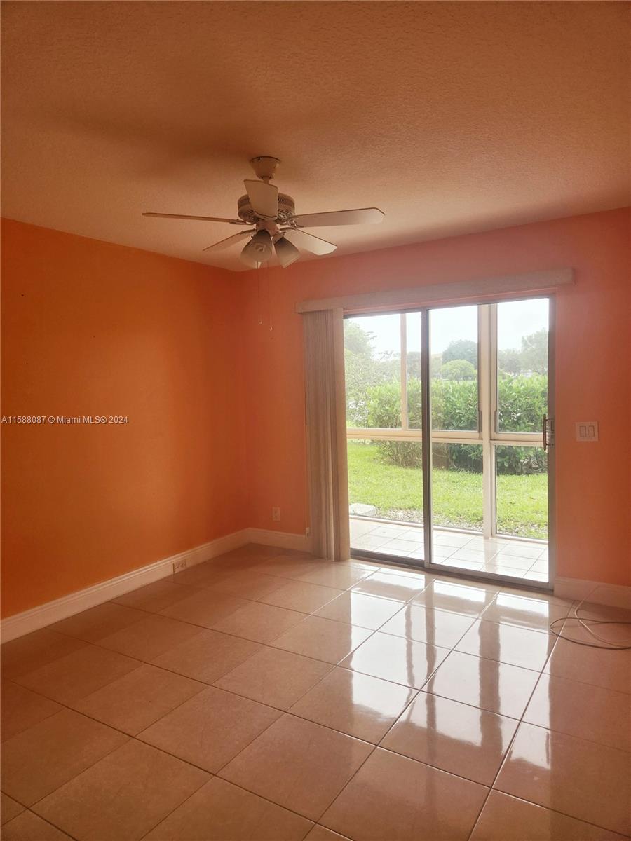 13255 SW 7th Ct #102D, Pembroke Pines, Florida image 11