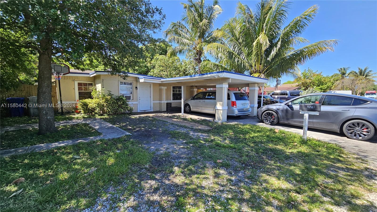 2114 NW 5th St, Pompano Beach, Florida image 2