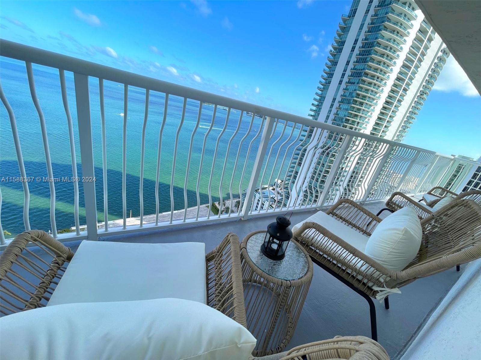 1200 Brickell Bay Dr #3201, Miami, Florida image 3