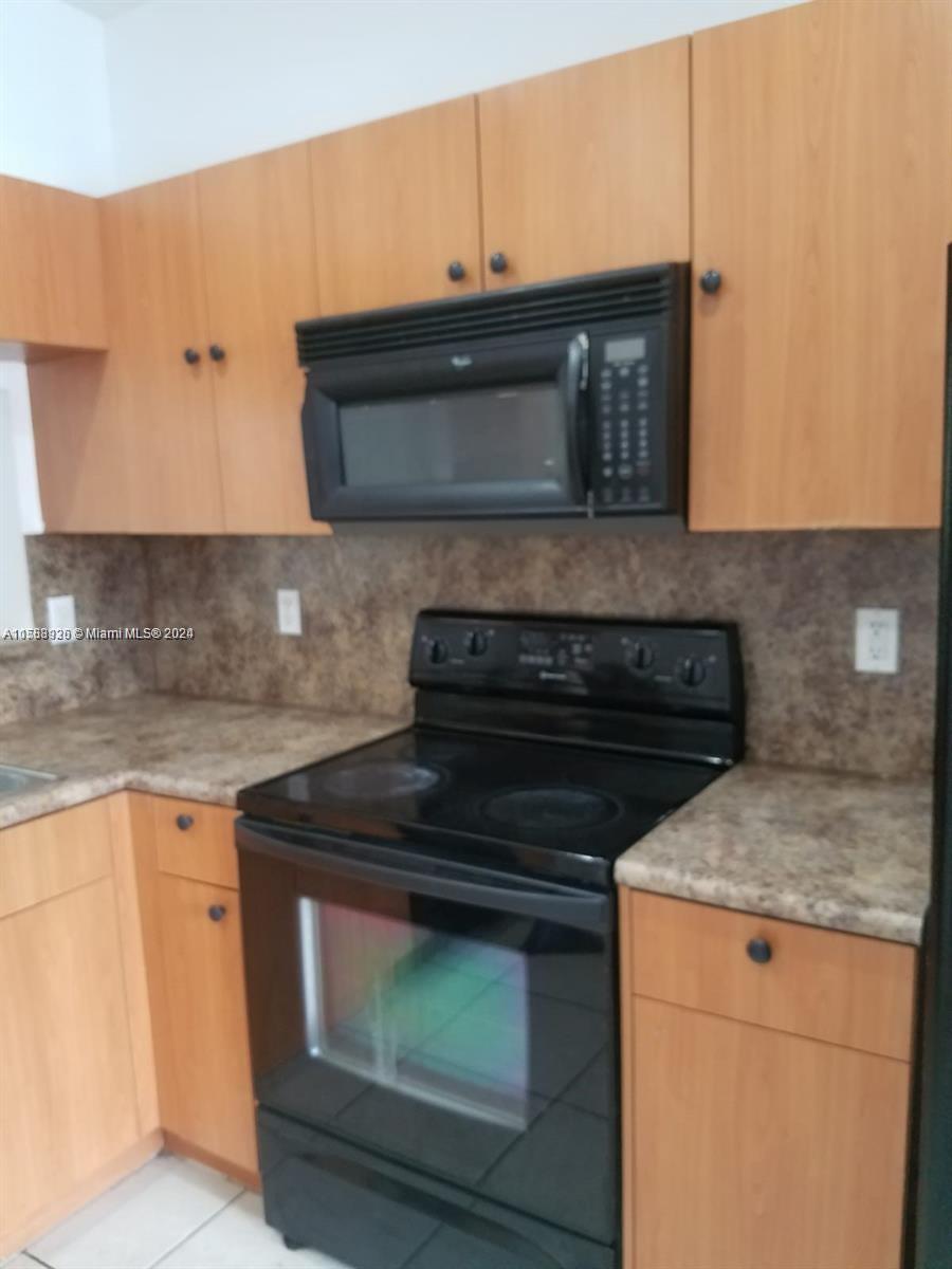 8208 SW 25th Ct #103, Miramar, Florida image 9