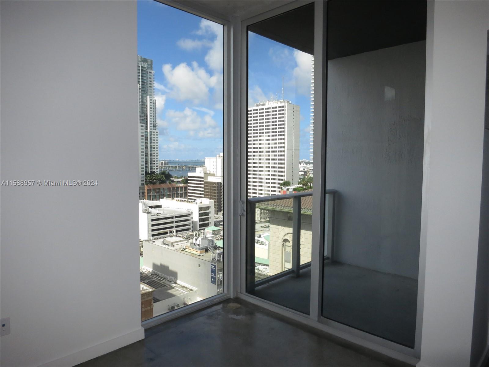 151 SE 1 St #1704, Miami, Florida image 3