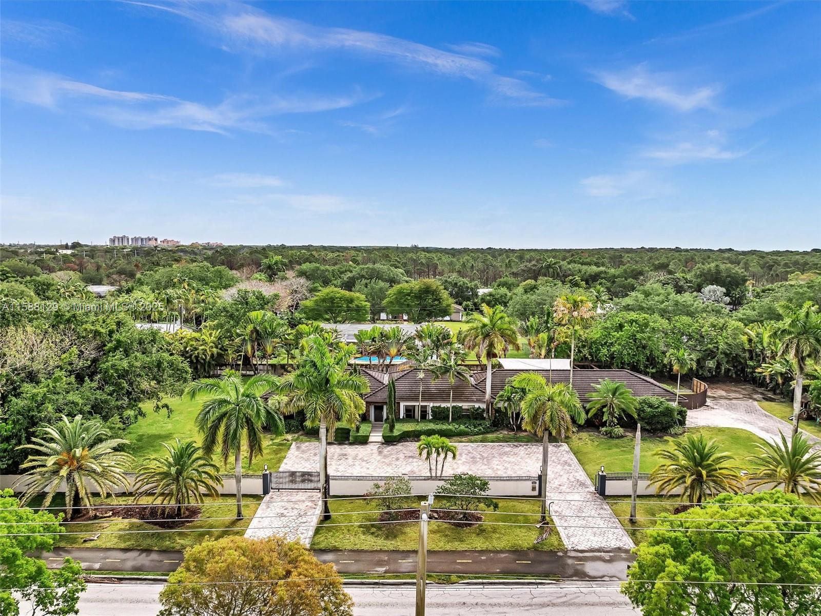 Welcome to 15555 Old Cutler Rd, a stunning home that blends comfort, luxury, and entertainment. This 5-bedroom, 4-bathroom residence includes versatile extra rooms, ideal for a home office, gym, or guest suite.
Step outside to your private backyard oasis, featuring a sparkling pool and entertainment area— Nestled on a 30,000+ sq ft lot, the property boasts lush landscaping, ample outdoor space, and endless possibilities.
Inside, enjoy high ceilings, abundant natural light, and an open-concept layout that enhance the home’s elegance. The gourmet kitchen offers top-of-the-line appliances, custom cabinetry, and a spacious island for entertaining.
Located in the sought-after Old Cutler corridor, this home provides easy access to top-rated schools, parks, marinas, and Miami’s best lifestyle.