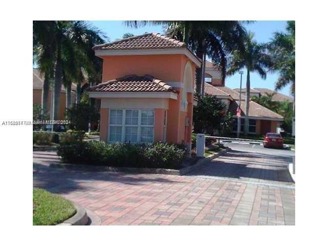 Residential, Davie, Florida image 2