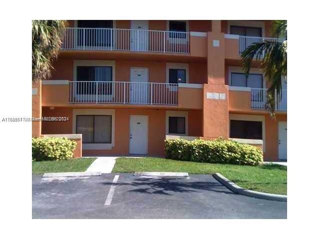 Residential, Davie, Florida image 3